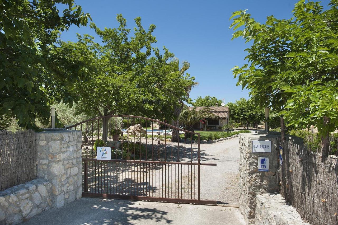 Burgues Villa